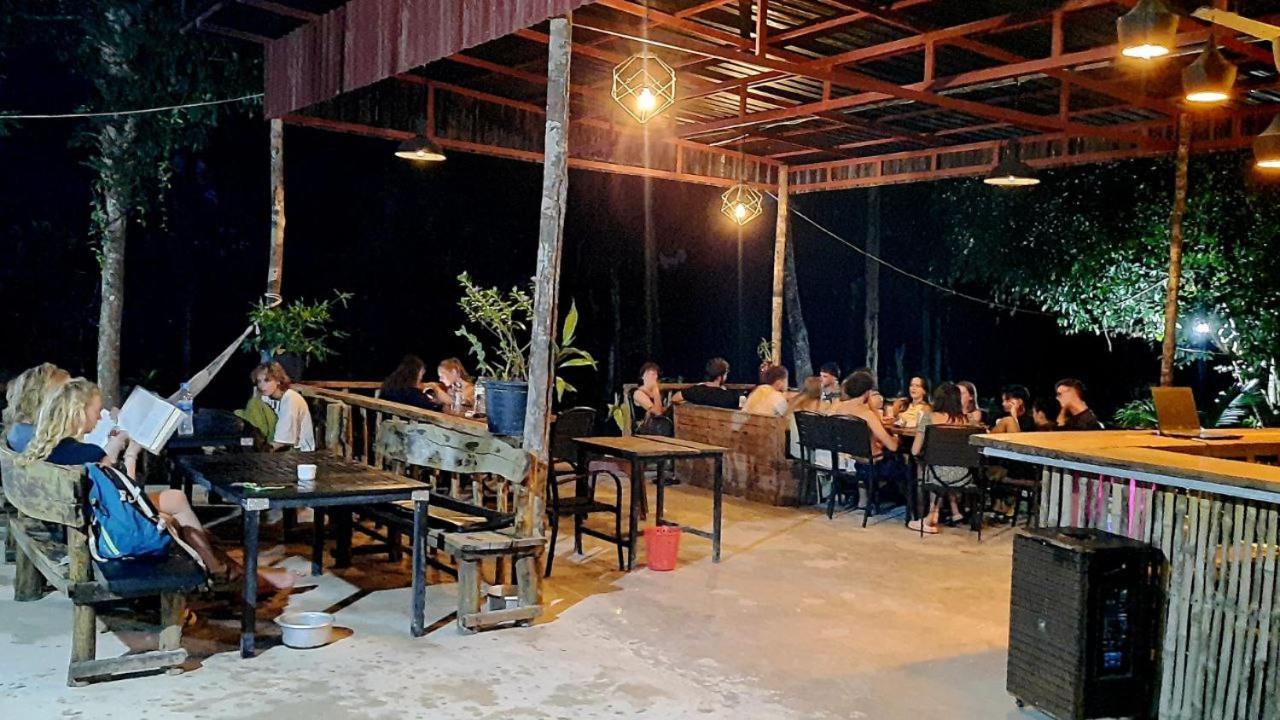 Koh Rong Lagoon Kaoh Touch Exterior foto